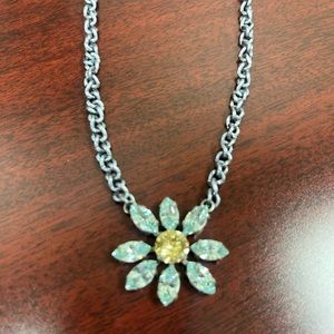 Sabika Flower Pendant Necklace